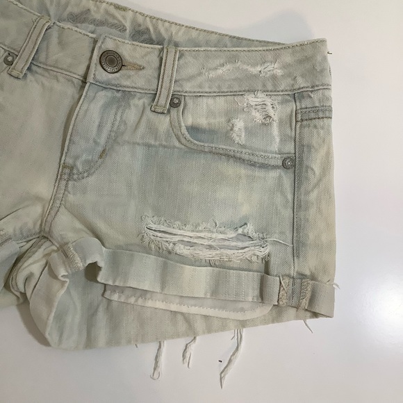 American eagle jean shorts distressed ripped SZ 2 - Picture 7 of 13